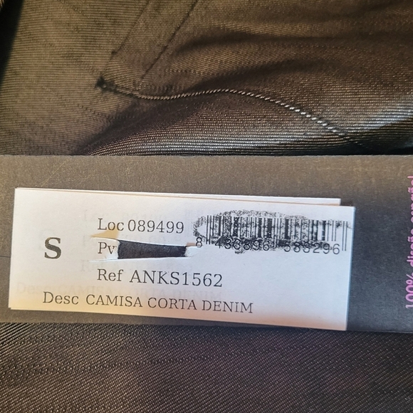 Cuple Short Sleeve Button Up  Black Denim Shirt. Made in Spain. Size Small. - Picture 2 of 6